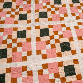 Laura's 4-Patch Quilt Pattern (Download)